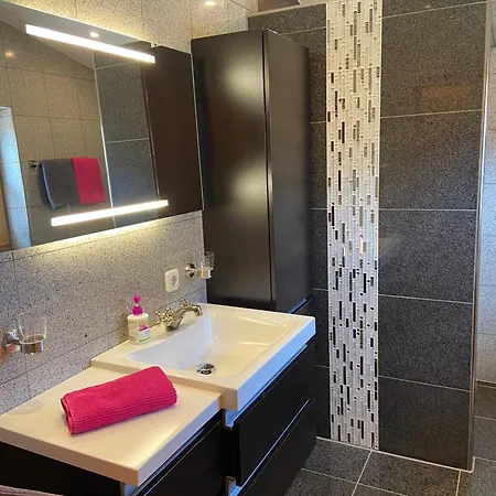 בקתה Burgchalet