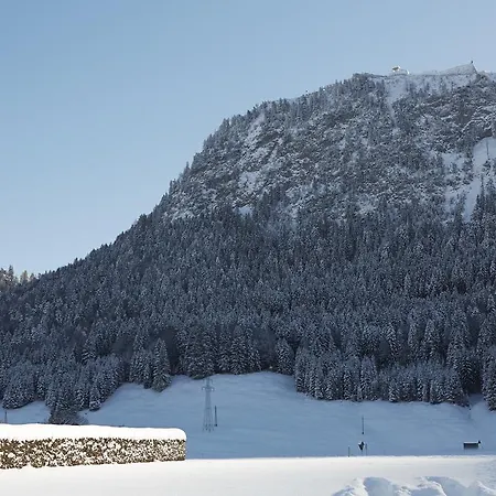 Chalet Burgchalet Reutte